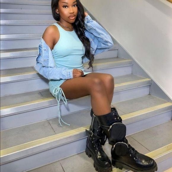 Black Combat Boots with Removable Pouches - Picture 9 of 13